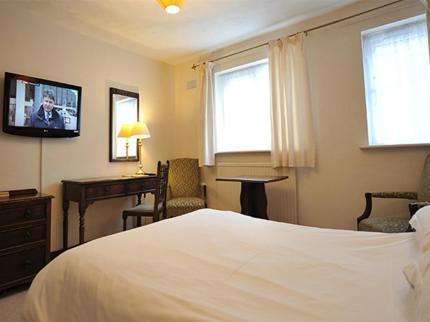 The New Inn Heckfield Cameră foto